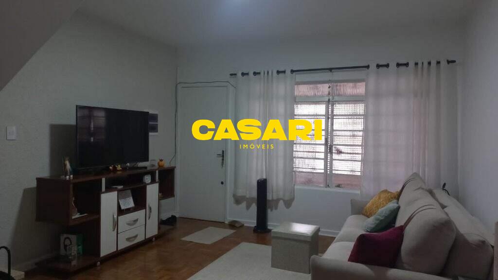 Sobrado para à venda no bairro Rudge Ramos, São Bernardo do Campo - Casari Imóveis: 