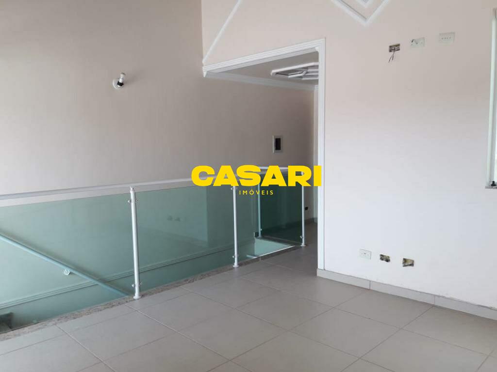 Sobrado para à venda no bairro Jardim do Mar, São Bernardo do Campo - Casari Imóveis: 