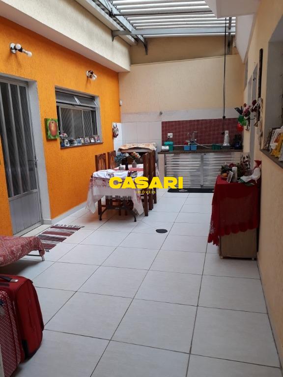 Casa para à venda no bairro Rudge Ramos, São Bernardo do Campo - Casari Imóveis: 