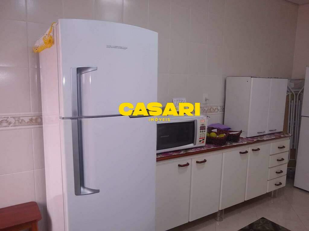 Sobrado para à venda no bairro Rudge Ramos, São Bernardo do Campo - Casari Imóveis: 