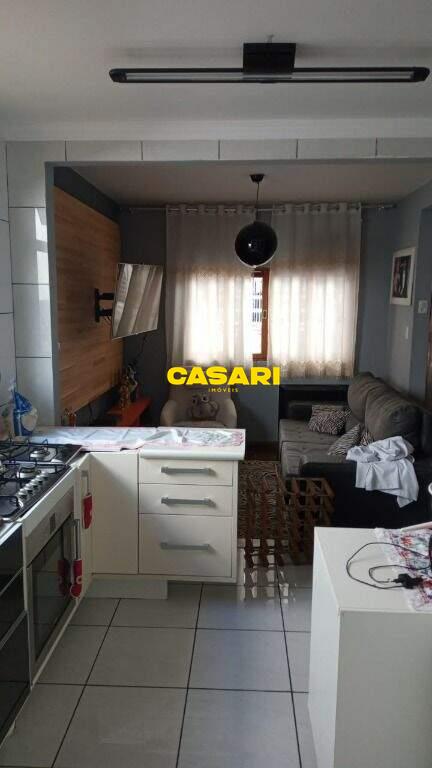 Casa para à venda no bairro Paulicéia, São Bernardo do Campo - Casari Imóveis: 