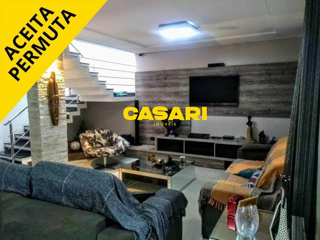 Sobrado para à venda no bairro Rudge Ramos, São Bernardo do Campo - Casari Imóveis: 