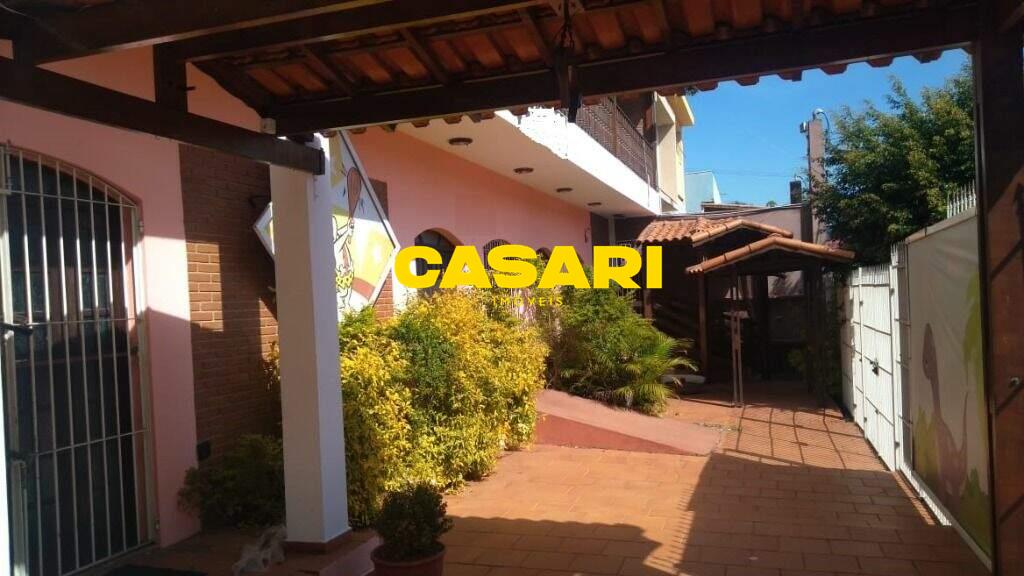 Prédio para à venda no bairro Taboão, São Bernardo do Campo - Casari Imóveis: 