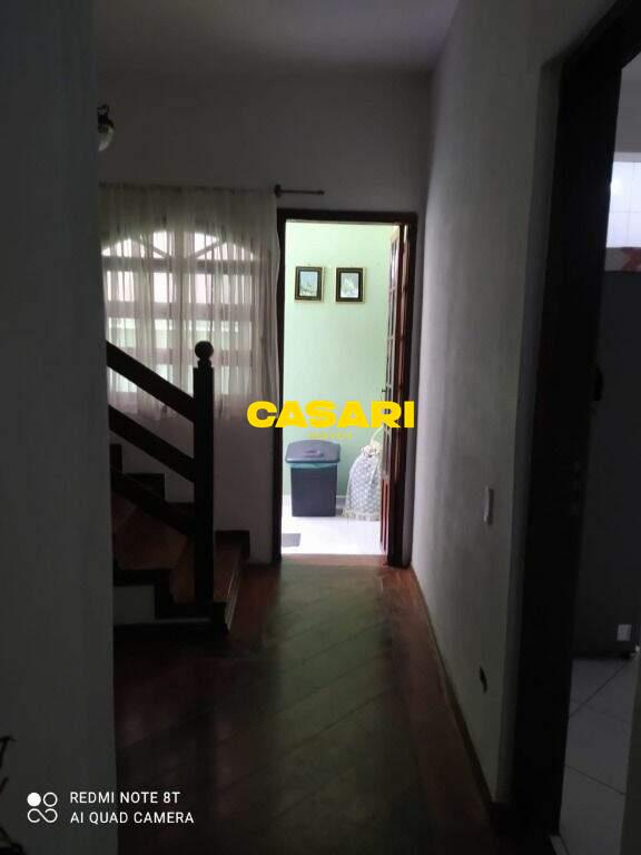 Casa para à venda no bairro Parque Terra Nova II, São Bernardo do Campo - Casari Imóveis: 