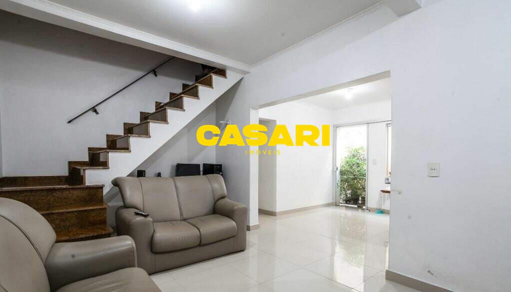 Sobrado para à venda no bairro Jardim Bela Vista, São Bernardo do Campo - Casari Imóveis: 