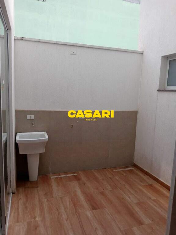 Apartamento para à venda no bairro Jardim, São Bernardo do Campo - Casari Imóveis: 