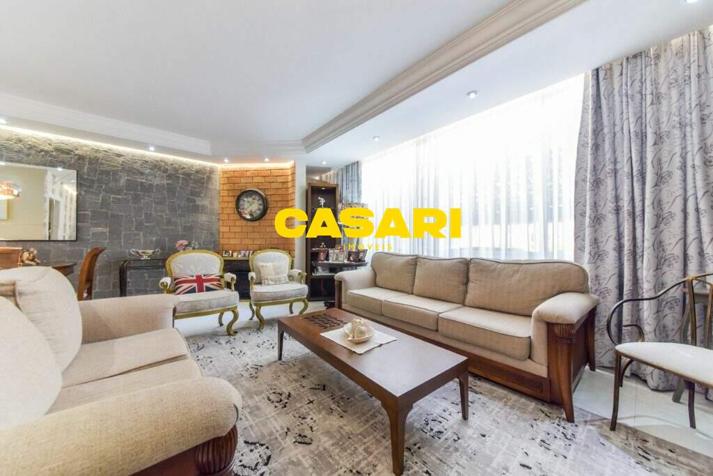 Sobrado para à venda no bairro Nova Petrópolis, São Bernardo do Campo - Casari Imóveis: 