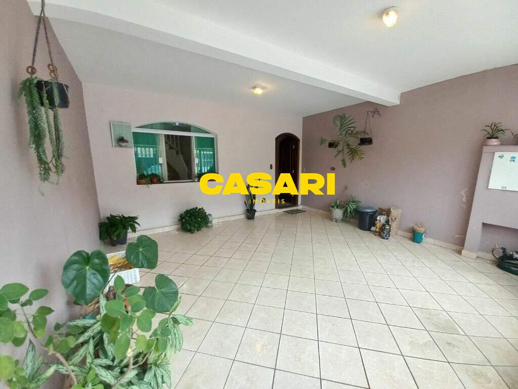 Sobrado para à venda no bairro Assunção, São Bernardo do Campo - Casari Imóveis: 