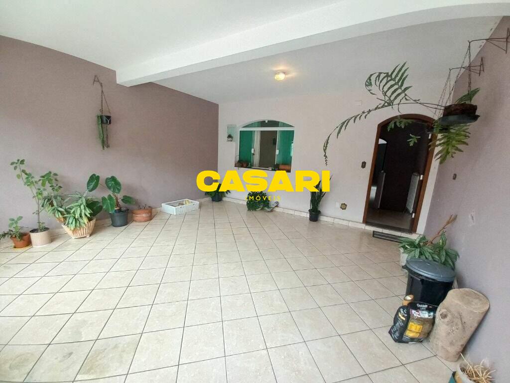 Sobrado para à venda no bairro Assunção, São Bernardo do Campo - Casari Imóveis: 