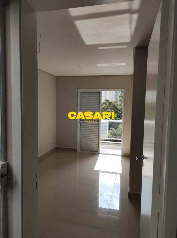 Sobrado para à venda no bairro Centro, São Bernardo do Campo - Casari Imóveis: 