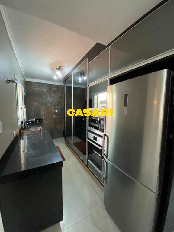 Cobertura para à venda no bairro Jardim Stella, São Bernardo do Campo - Casari Imóveis: 