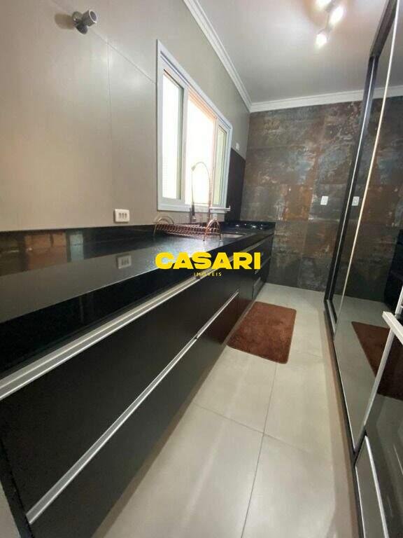 Cobertura para à venda no bairro Jardim Stella, São Bernardo do Campo - Casari Imóveis: 