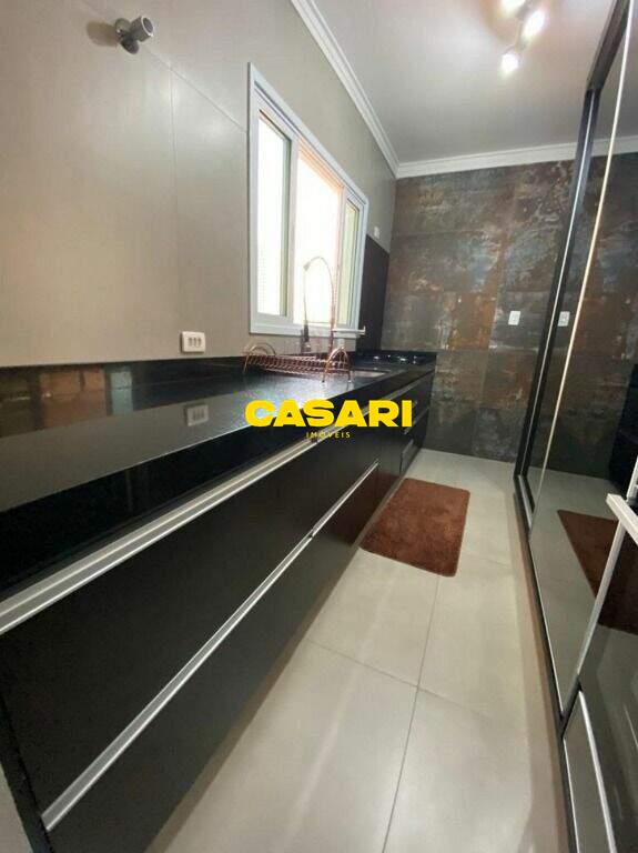 Cobertura para à venda no bairro Jardim Stella, São Bernardo do Campo - Casari Imóveis: 