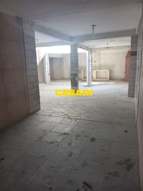 Casa para à venda no bairro Nova Petrópolis, São Bernardo do Campo - Casari Imóveis: 