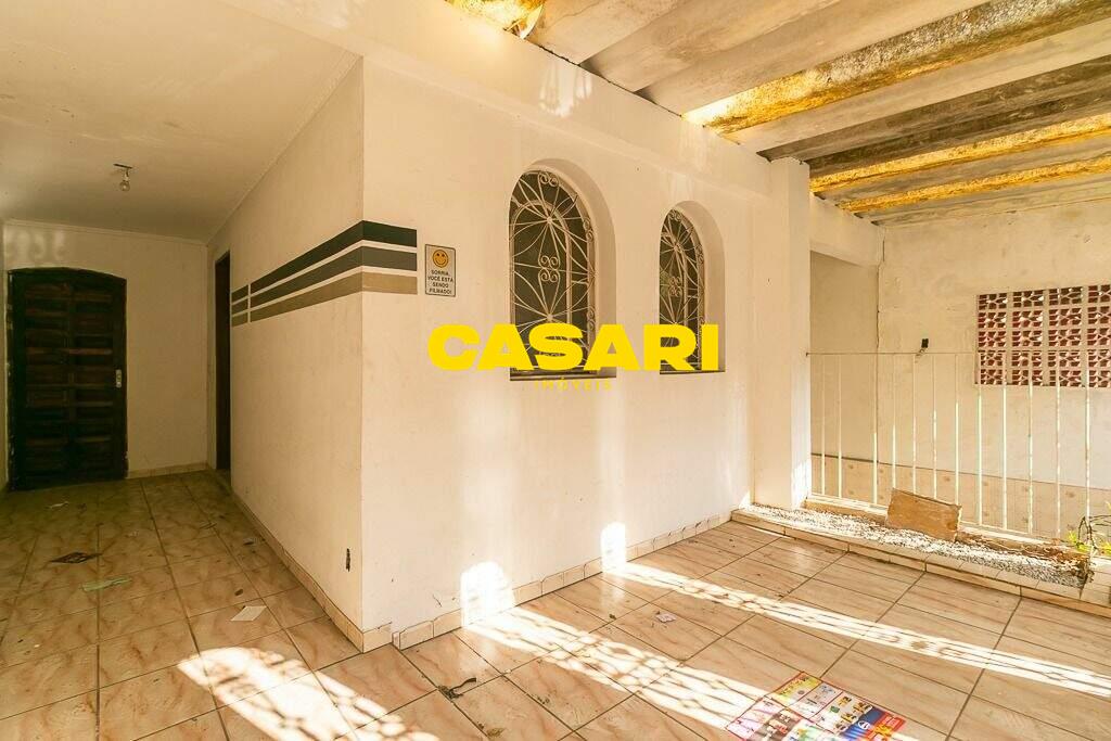 Casa para à venda no bairro Nova Petrópolis, São Bernardo do Campo - Casari Imóveis: 