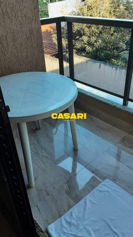 Sobrado para à venda no bairro Paulicéia, São Bernardo do Campo - Casari Imóveis: 