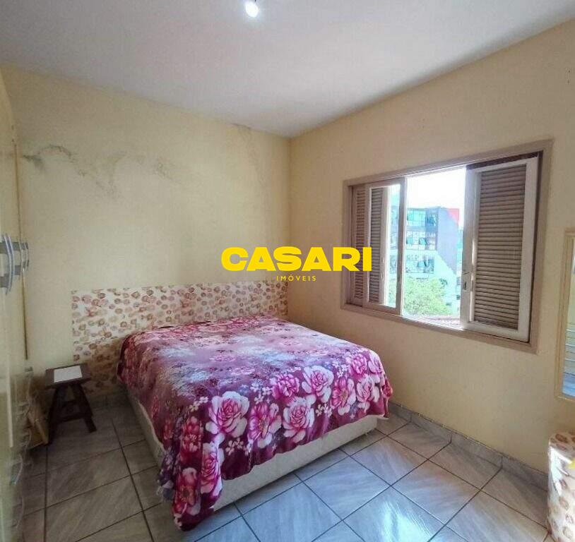 Sobrado para à venda no bairro Baeta Neves, São Bernardo do Campo - Casari Imóveis: 