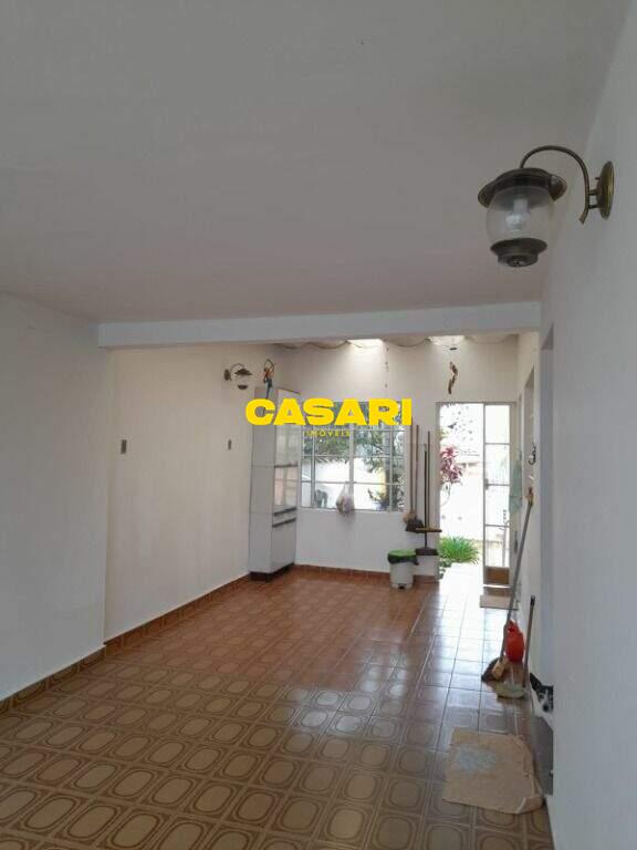 Casa para à venda no bairro Vila Assunção, São Bernardo do Campo - Casari Imóveis: 