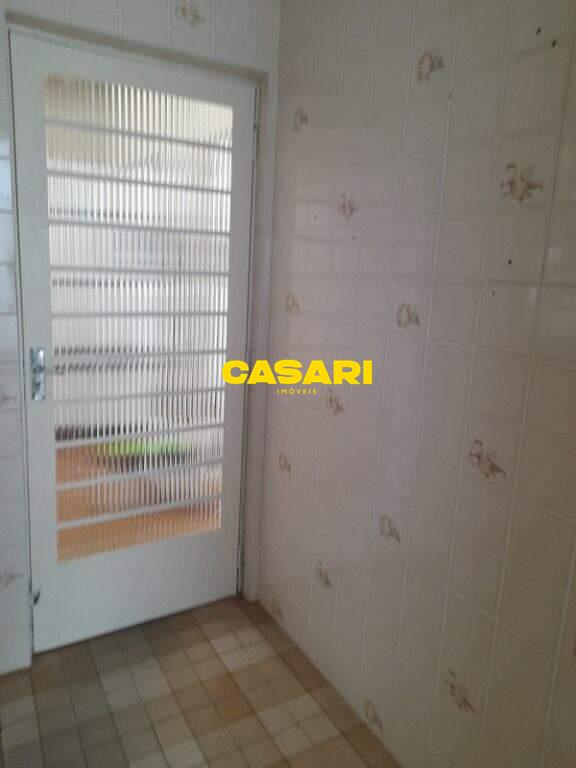 Casa para à venda no bairro Vila Assunção, São Bernardo do Campo - Casari Imóveis: 