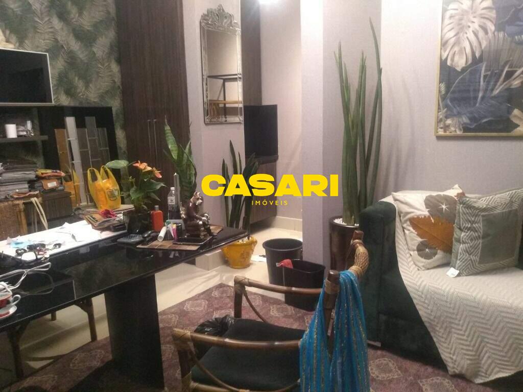 Casa para à venda no bairro Centro, São Bernardo do Campo - Casari Imóveis: 