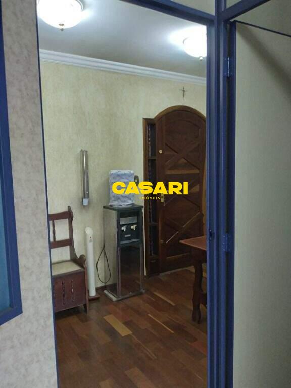 Sala para à venda no bairro Centro, São Bernardo do Campo - Casari Imóveis: 