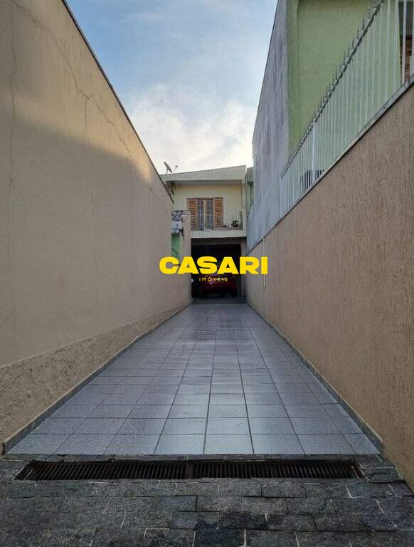 Sobrado para à venda no bairro Paraíso, São Bernardo do Campo - Casari Imóveis: 