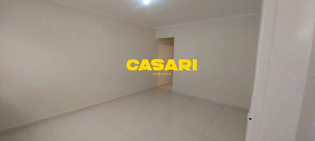 Sobrado para à venda no bairro Baeta Neves, São Bernardo do Campo - Casari Imóveis: 