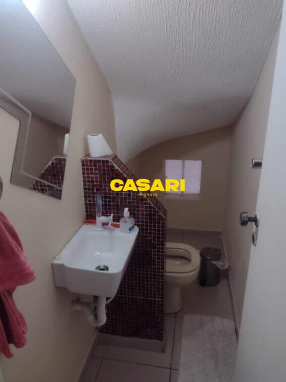 Sobrado para à venda no bairro Nova Petrópolis, São Bernardo do Campo - Casari Imóveis: 