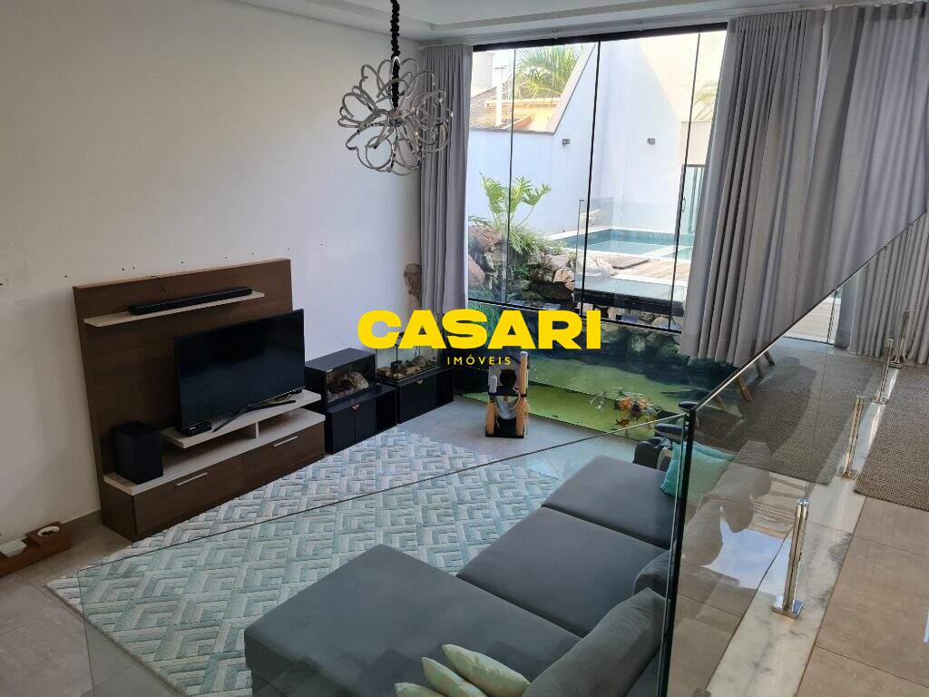 Casa para à venda no bairro Portal das Estrelas, São Bernardo do Campo - Casari Imóveis: 