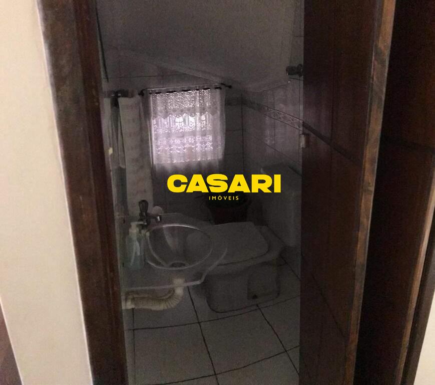 Sobrado para à venda no bairro Santa Terezinha, São Bernardo do Campo - Casari Imóveis: 