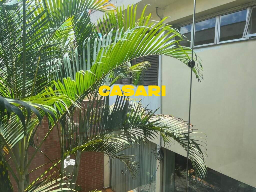Sobrado para à venda no bairro Jardim do Mar, São Bernardo do Campo - Casari Imóveis: 