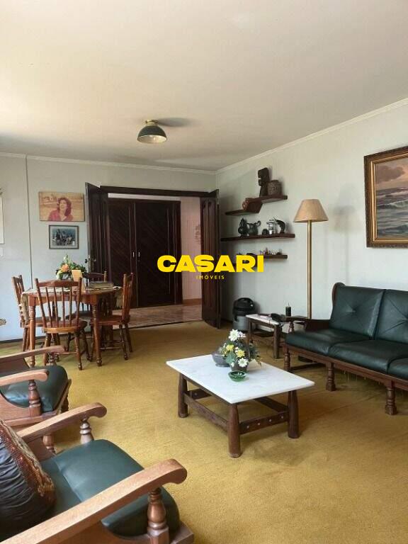 Sobrado para à venda no bairro Jardim do Mar, São Bernardo do Campo - Casari Imóveis: 