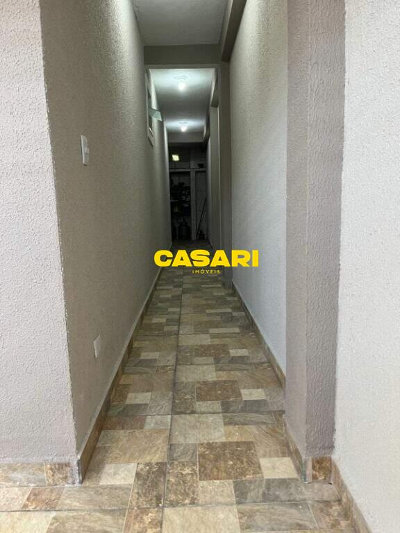 Sobrado para à venda no bairro Jordanópolis, São Bernardo do Campo - Casari Imóveis: 