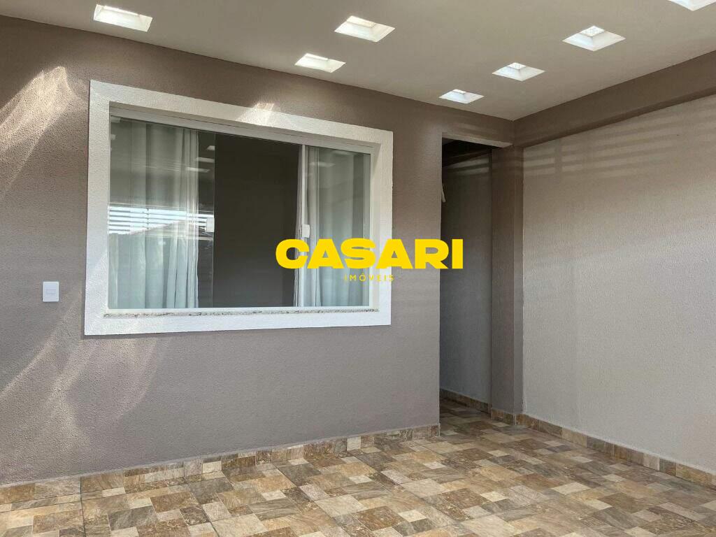 Sobrado para à venda no bairro Jordanópolis, São Bernardo do Campo - Casari Imóveis: 