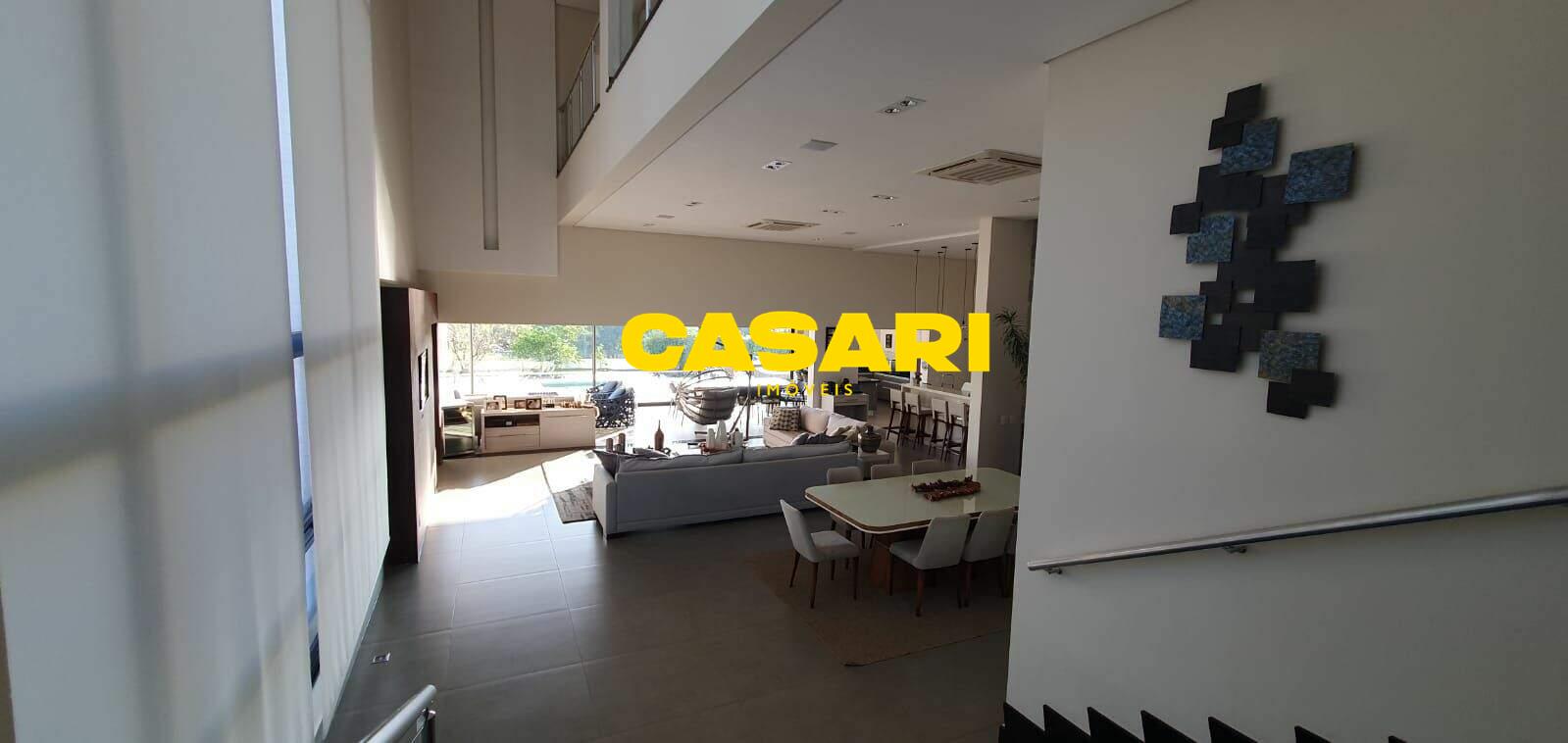 Casa para à venda no bairro Colina da Castelo, São Bernardo do Campo - Casari Imóveis: 