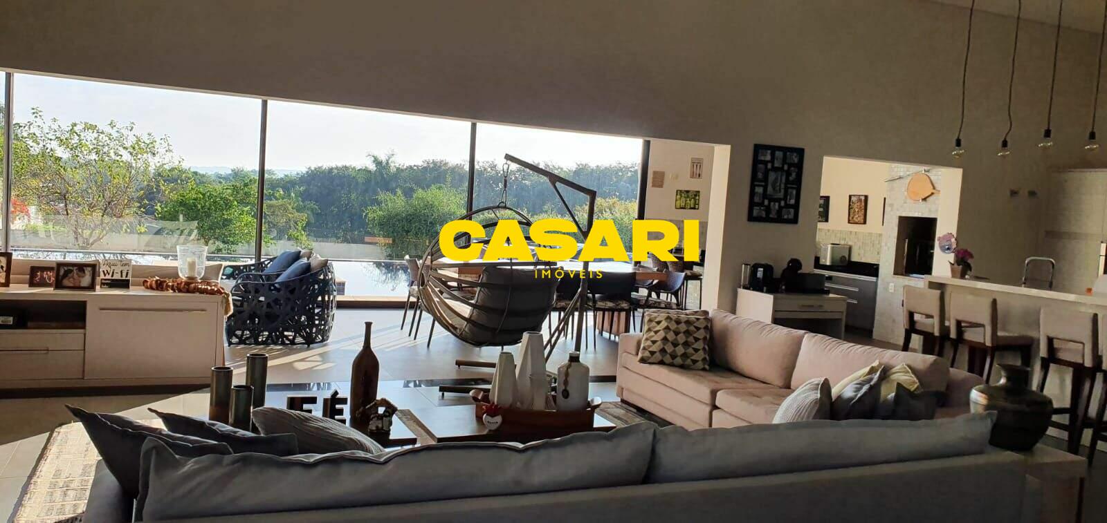 Casa para à venda no bairro Colina da Castelo, São Bernardo do Campo - Casari Imóveis: 