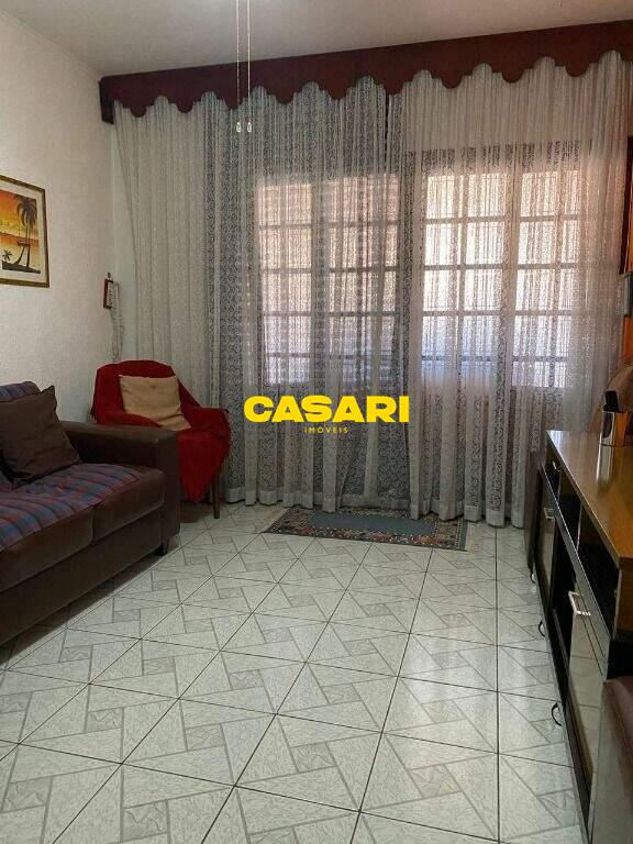 Casa para à venda no bairro Assunção, São Bernardo do Campo - Casari Imóveis: 