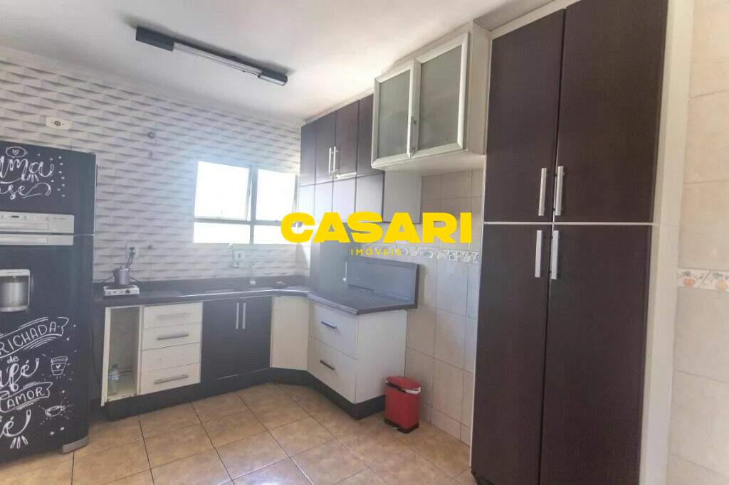 Apartamento para à venda no bairro Baeta Neves, São Bernardo do Campo - Casari Imóveis: 