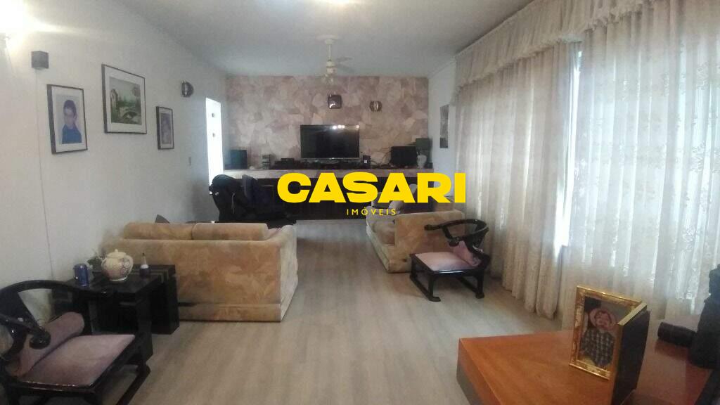 Casa para à venda no bairro Parque dos Pássaros, São Bernardo do Campo - Casari Imóveis: 