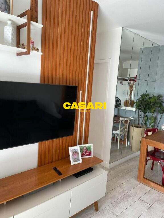 Apartamento para à venda no bairro Rudge Ramos, São Bernardo do Campo - Casari Imóveis: 