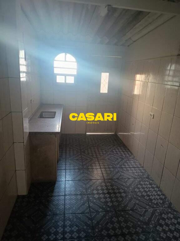 Casa para à venda no bairro Planalto, São Bernardo do Campo - Casari Imóveis: 