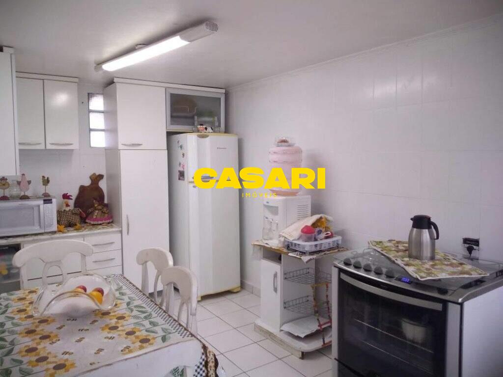 Casa para à venda no bairro Baeta Neves, São Bernardo do Campo - Casari Imóveis: 