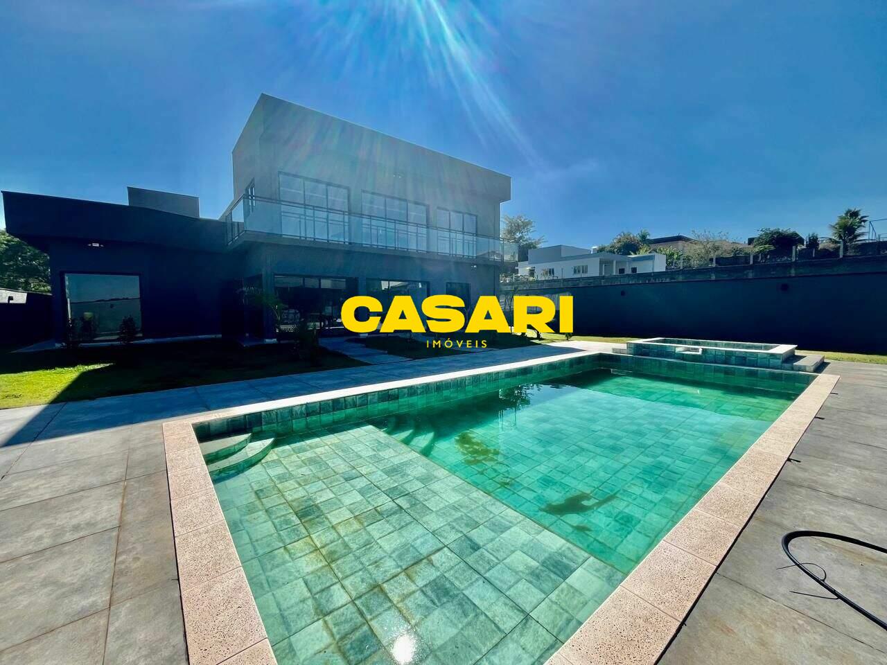 Casa para à venda no bairro Portal dos Lagos, São Bernardo do Campo - Casari Imóveis: 