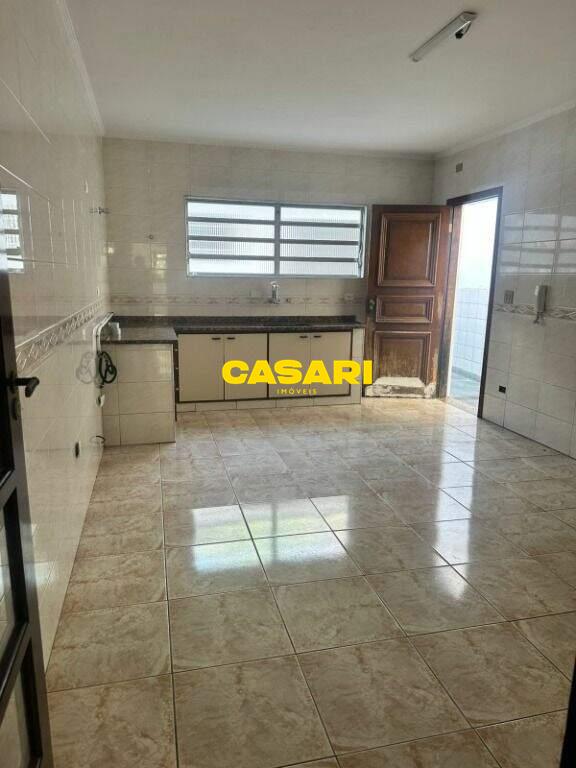 Sobrado para à venda no bairro Jardim Las Vegas, São Bernardo do Campo - Casari Imóveis: 