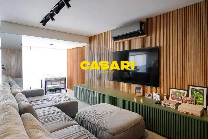 Apartamento para à venda no bairro Rudge Ramos, São Bernardo do Campo - Casari Imóveis: 