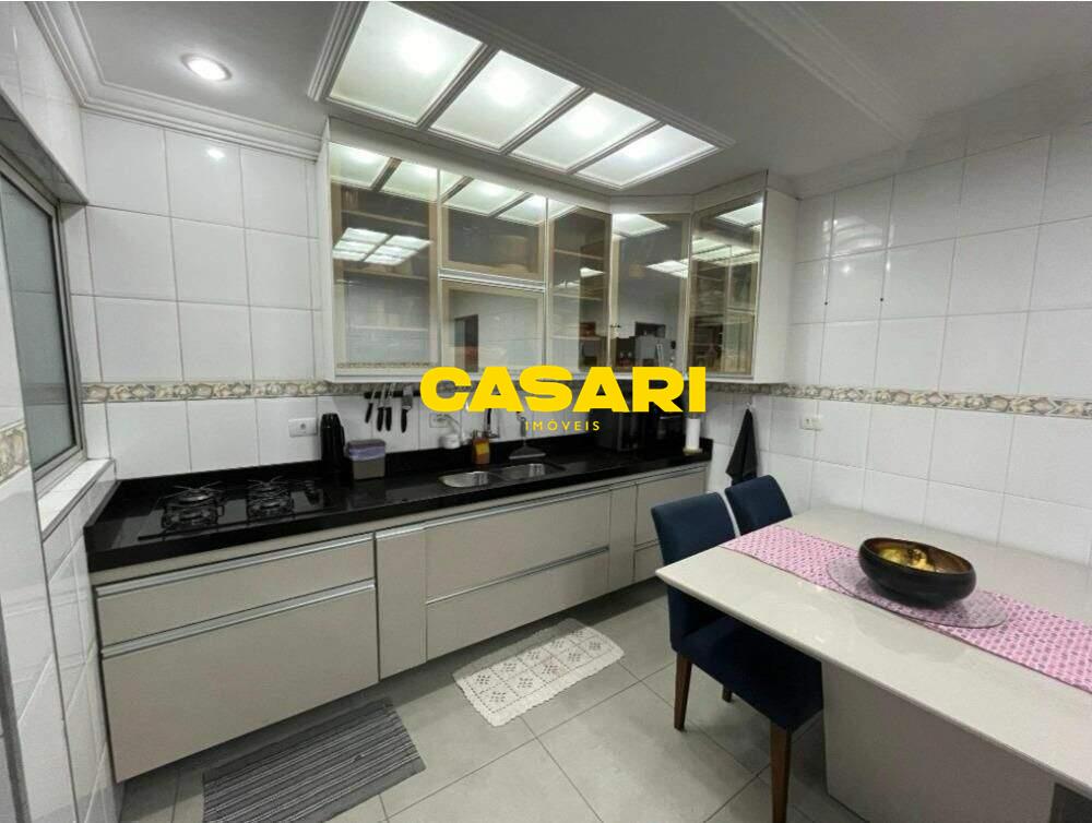 Sobrado para à venda no bairro Planalto, São Bernardo do Campo - Casari Imóveis: 