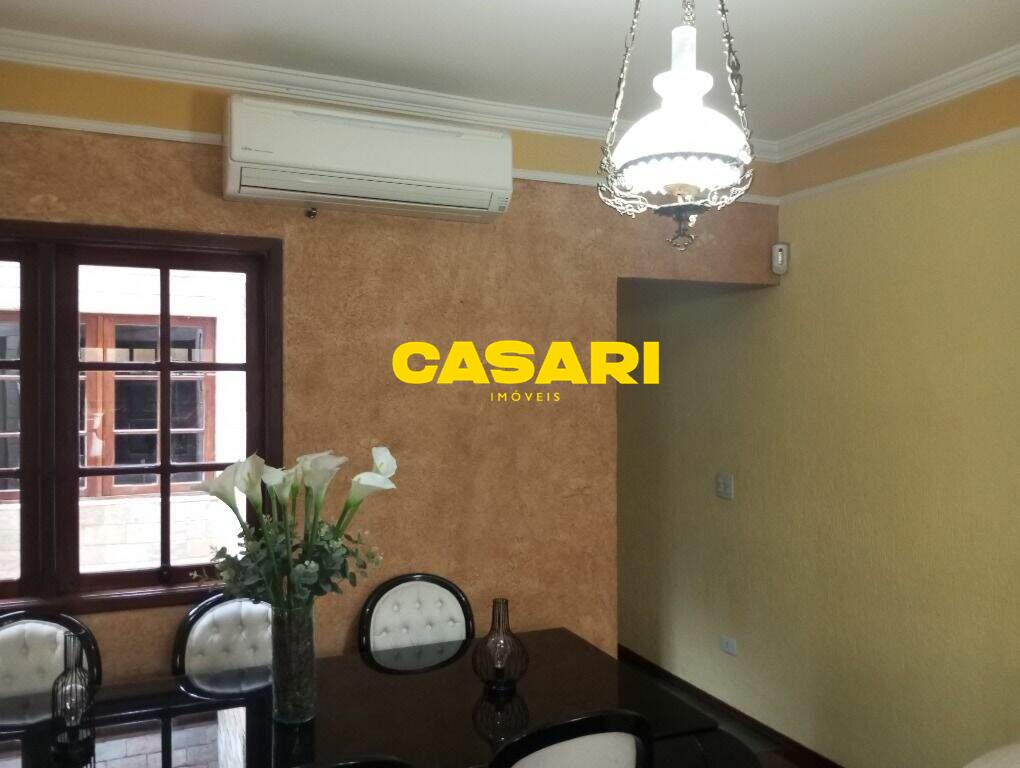 Sobrado para à venda no bairro Paulicéia, São Bernardo do Campo - Casari Imóveis: 