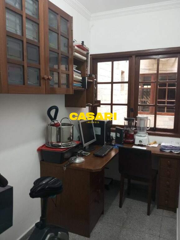 Sobrado para à venda no bairro Paulicéia, São Bernardo do Campo - Casari Imóveis: 