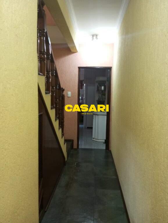 Sobrado para à venda no bairro Paulicéia, São Bernardo do Campo - Casari Imóveis: 