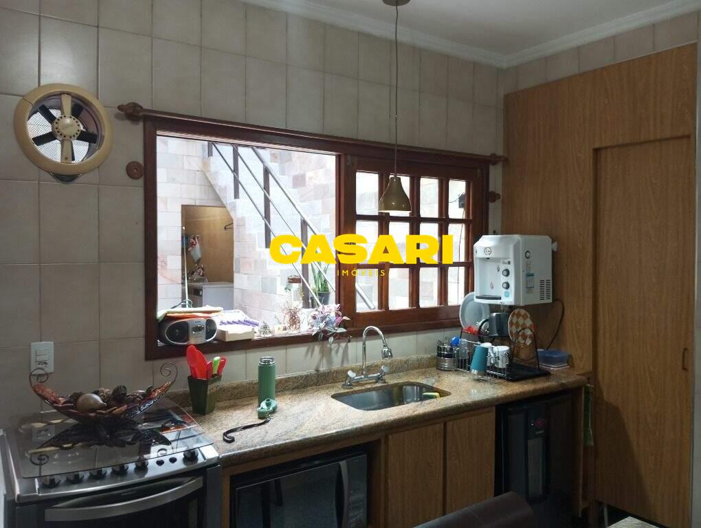 Sobrado para à venda no bairro Paulicéia, São Bernardo do Campo - Casari Imóveis: 